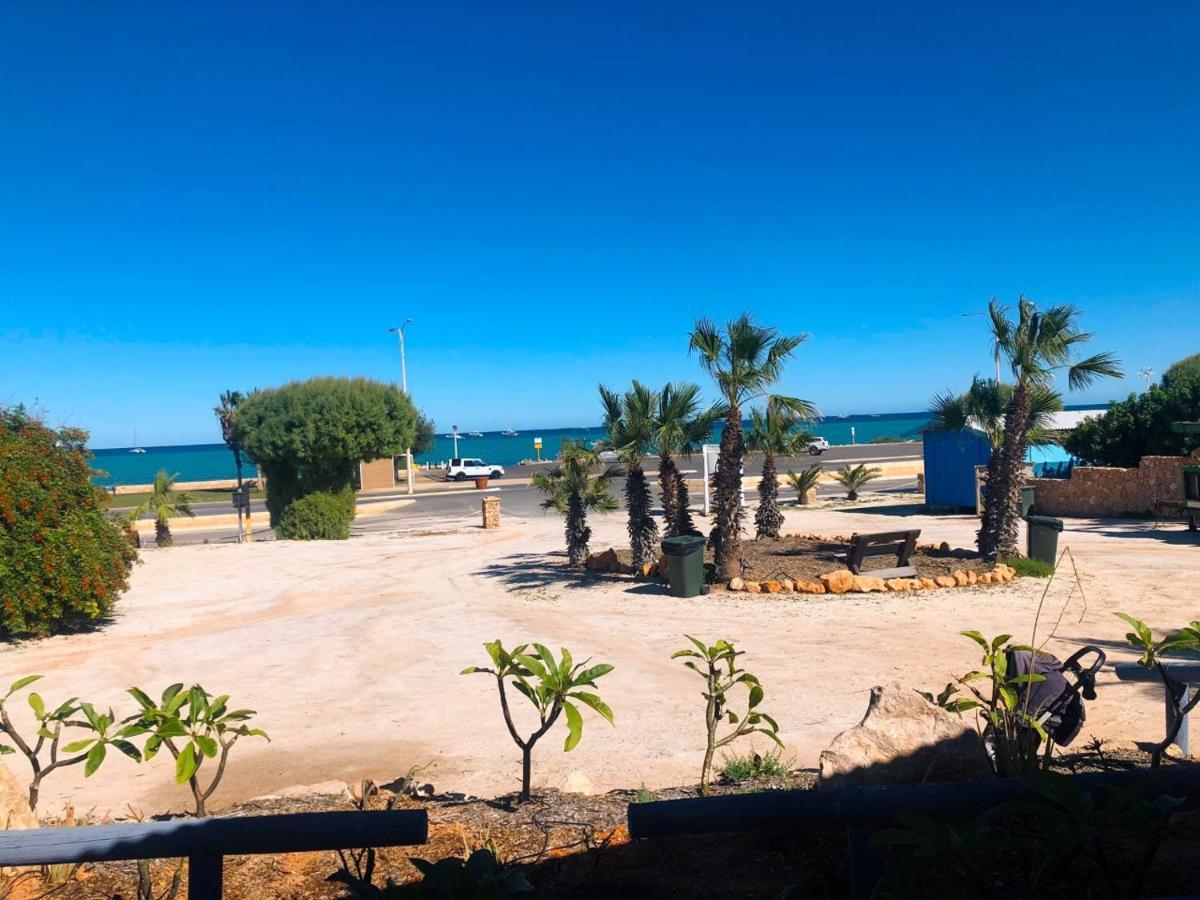Shark Bay Cottages Denham Eksteriør bilde