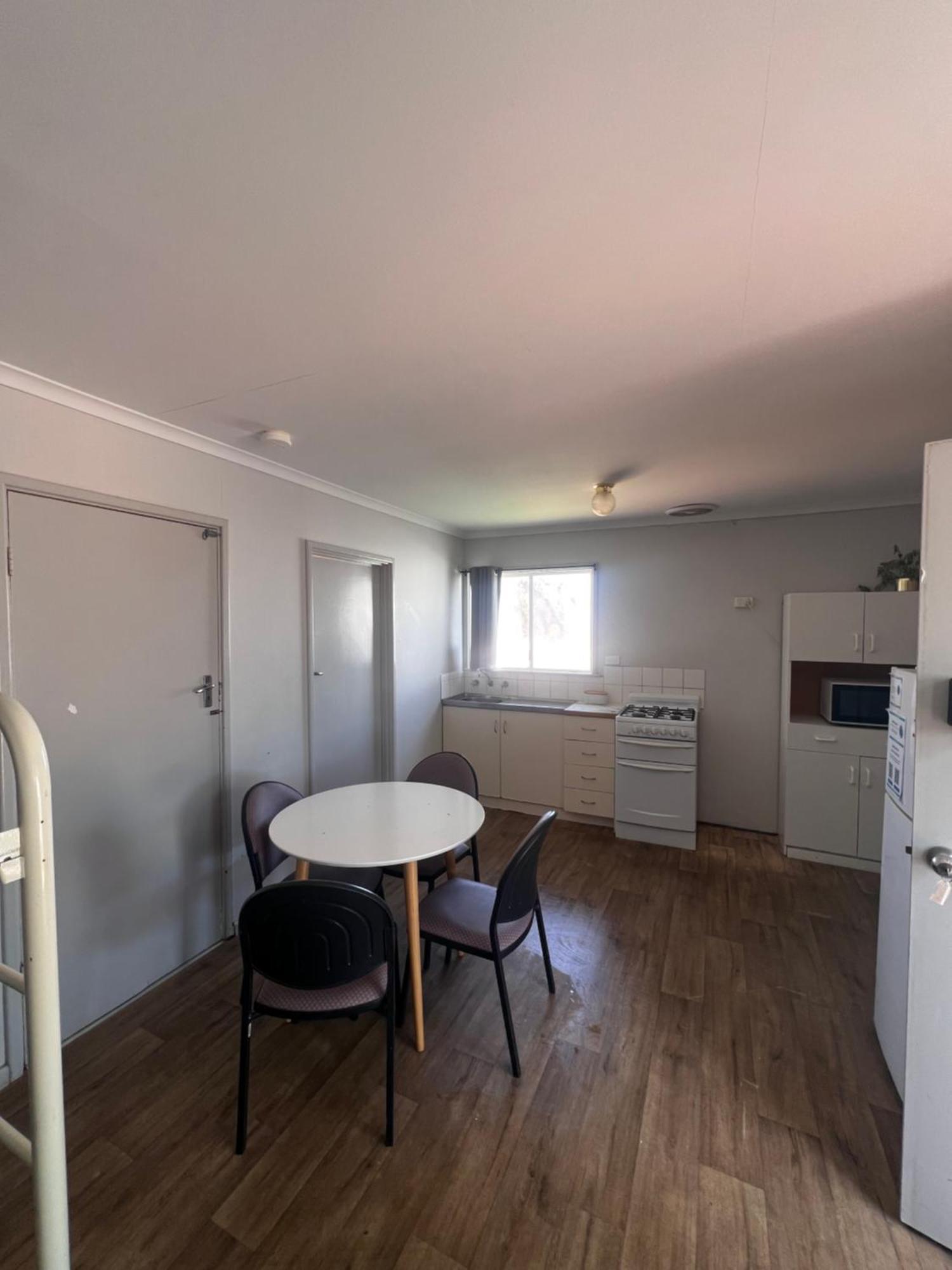 Shark Bay Cottages Denham Eksteriør bilde