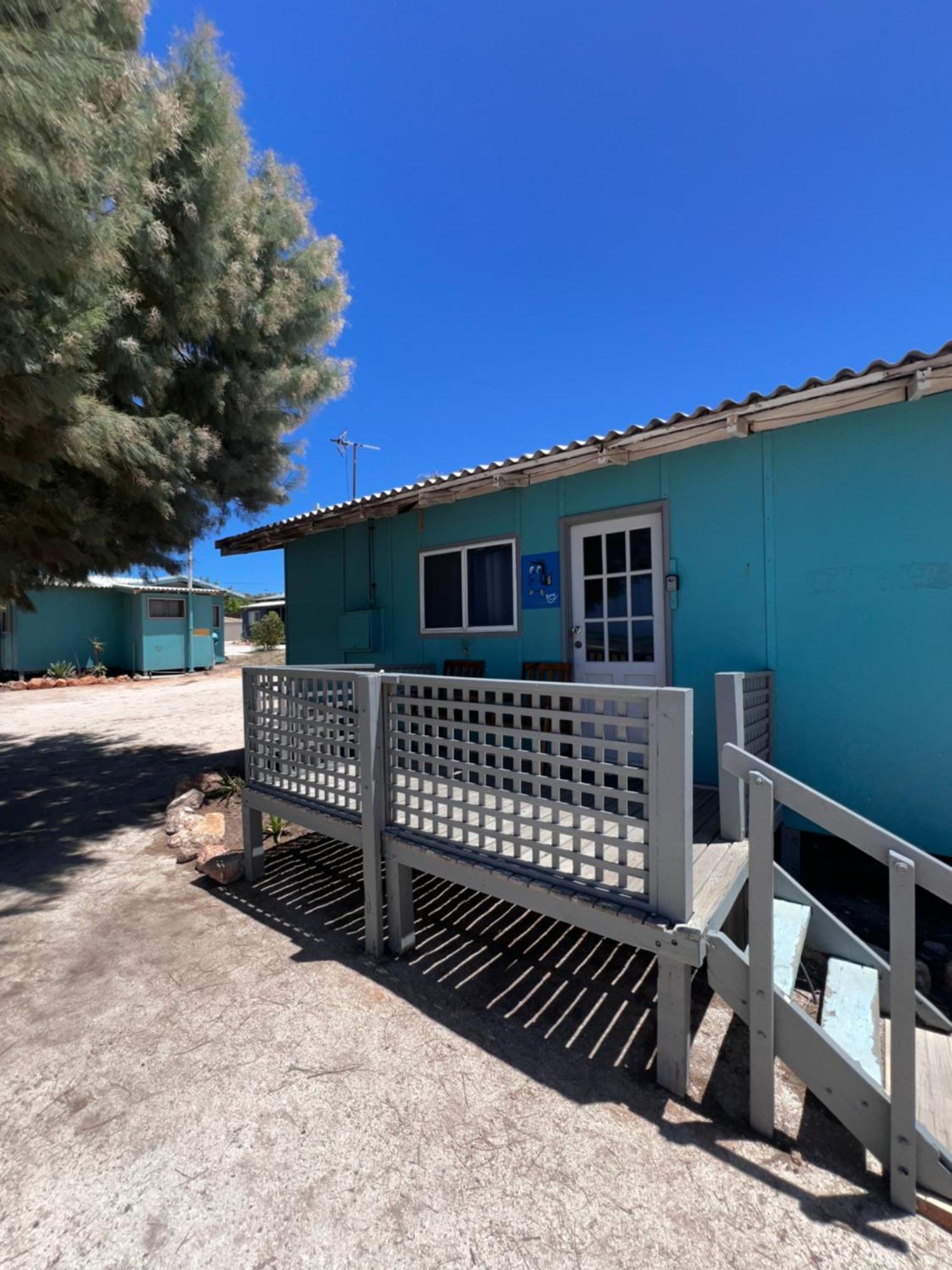 Shark Bay Cottages Denham Eksteriør bilde